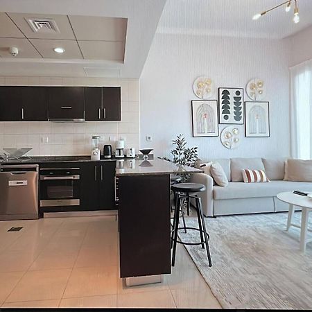 Luxurious 1 Bedroom Apartment In The Dubai Marina! Bagian luar foto